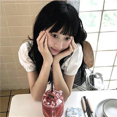 翱翔于天际的夜鹰